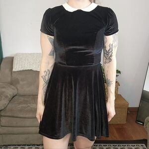 Hot Topic Black Velvet Mini Dress With Collar Size Small